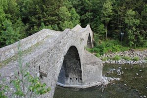 Pievepelago, antico ponte della Fola