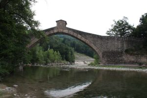 Antico ponte di Olina